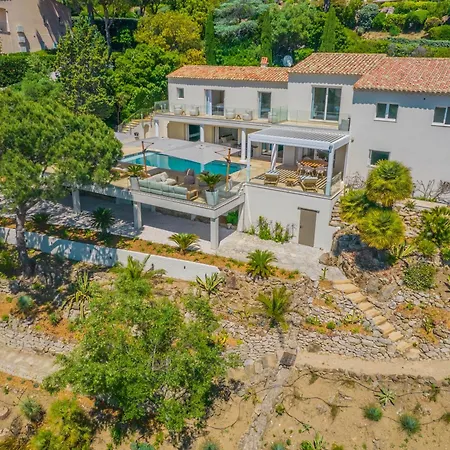 Azureenne De La Nartelle Villa Sainte-Maxime