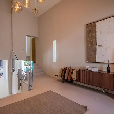 Villa Azureenne De La Nartelle