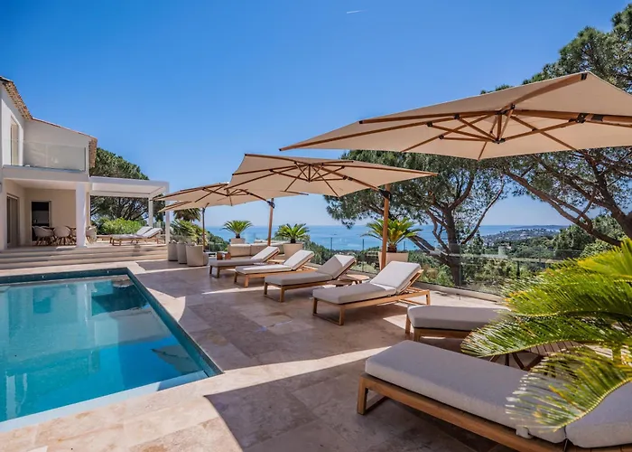 Azureenne De La Nartelle ヴィラ