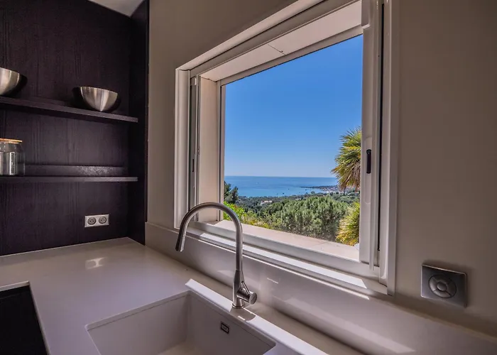 Azureenne De La Nartelle ヴィラ *