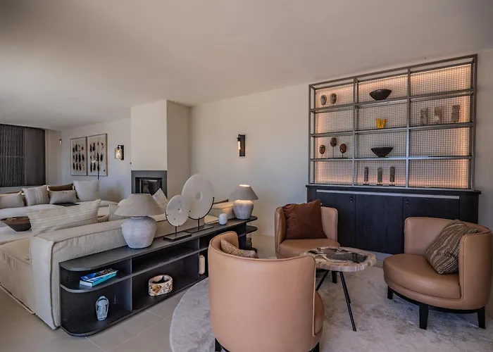 ヴィラ Azureenne De La Nartelle *