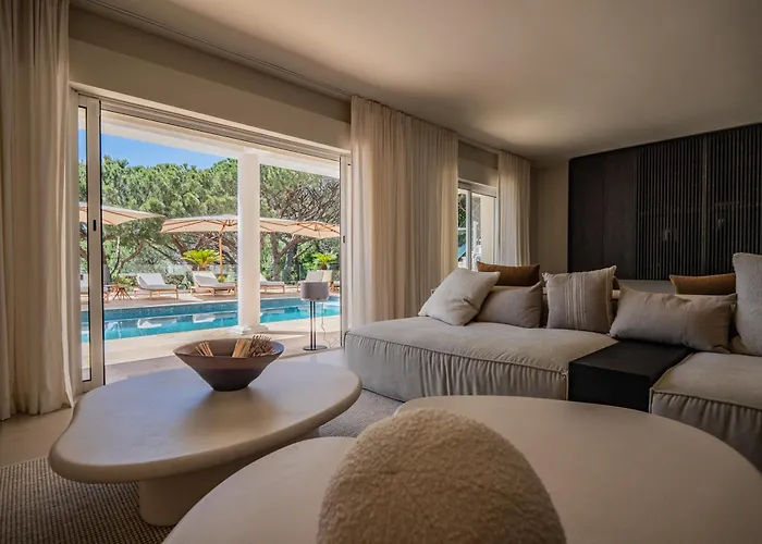 ヴィラ Azureenne De La Nartelle