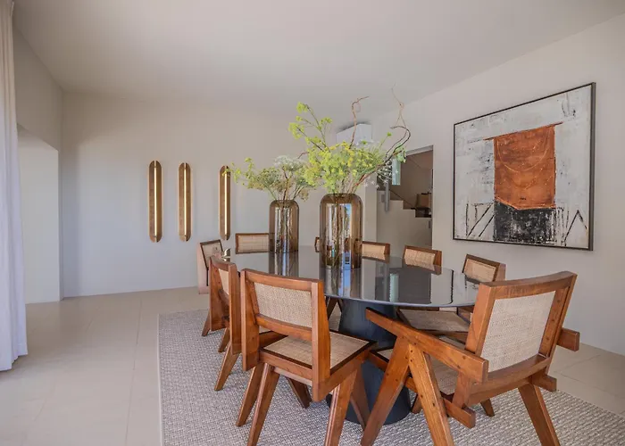 Azureenne De La Nartelle ヴィラ