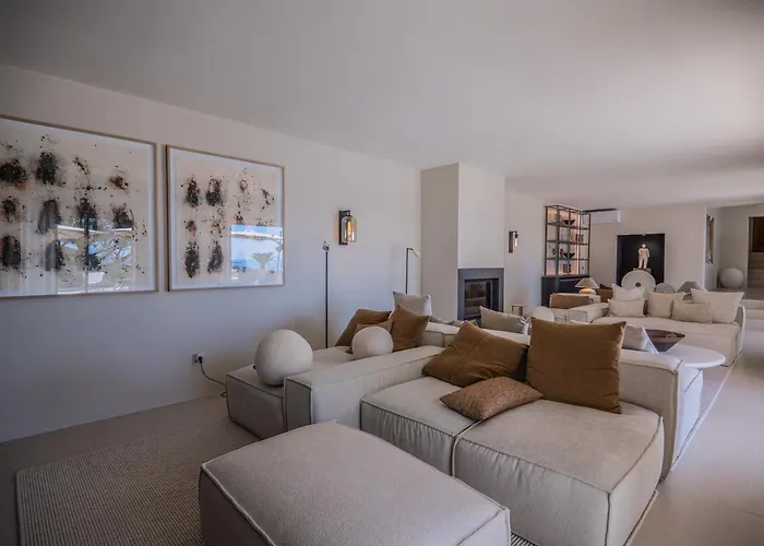 Azureenne De La Nartelle * サント・マキシム